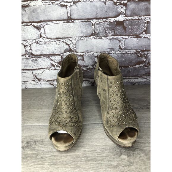 Calleen Cordero Green Leather Peep Toe Booties Stud Wood Heel Western Women 7.5M - Picture 16 of 16